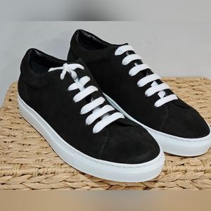 NWOT TAMARA MELLON OMW Black Suede Sneaker Quiet Luxury Casual Comfort Sz 9, 40